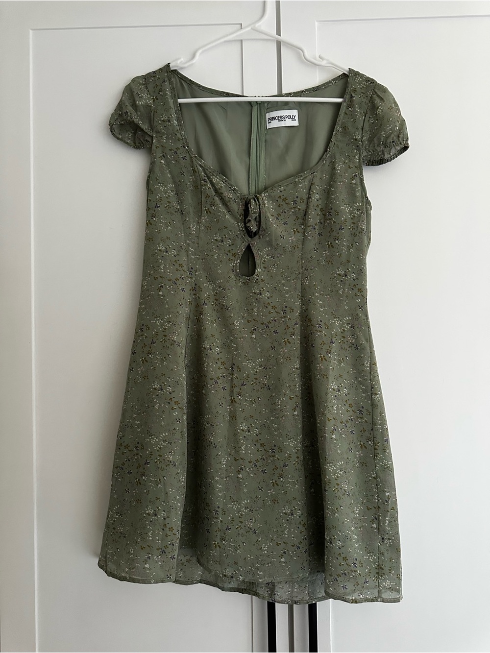 Princess Polly Sage Green Floral Tie-Front Mini Dress never worn